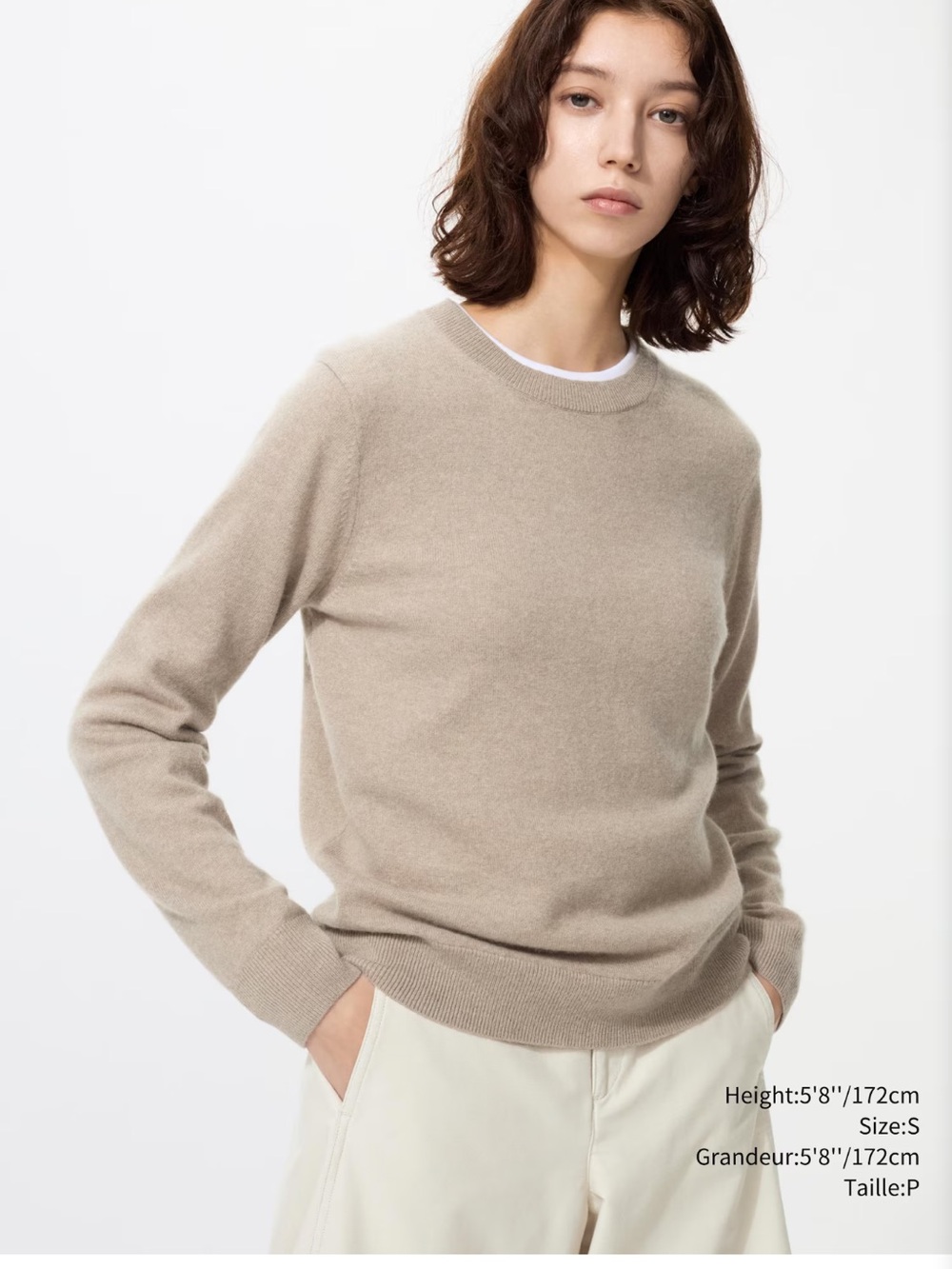 Uniqlo Cashmere Crewneck Sweater in Beige